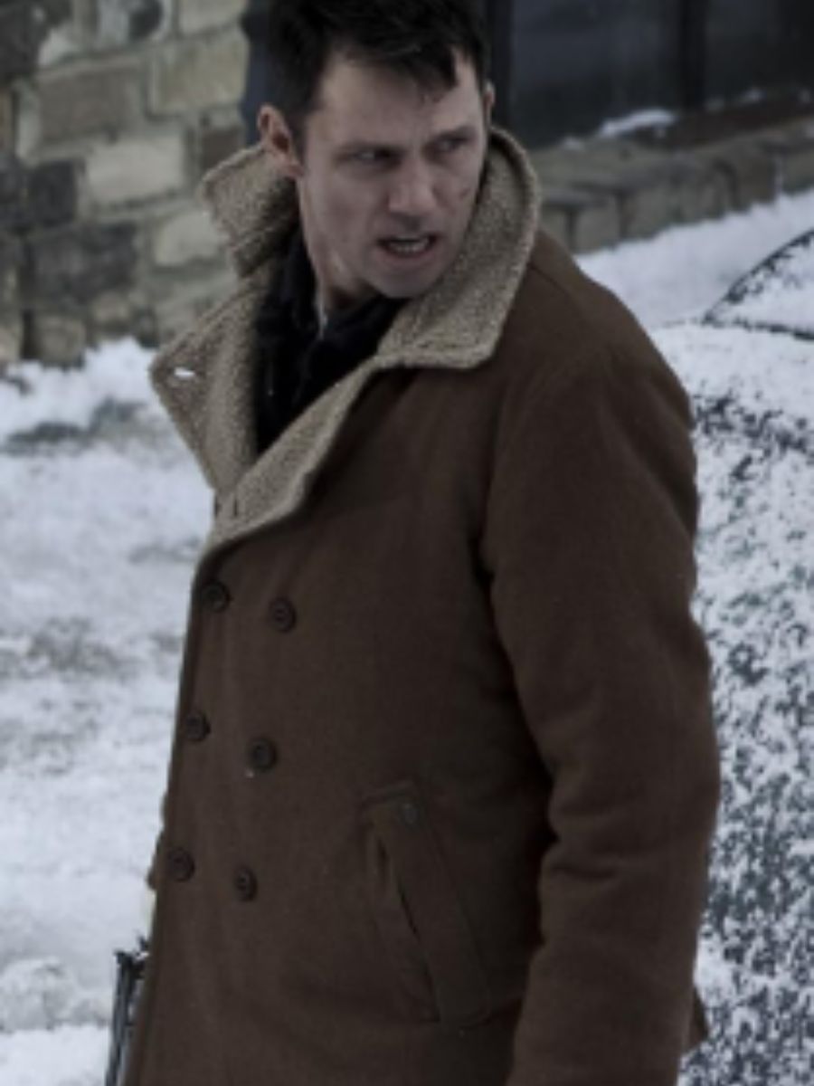 in foto il protagonista del film Extinction-Sopravvissuti