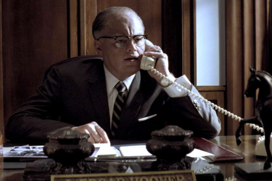 In foto Leonardo Di Caprio il protagonista del film J. Edgar