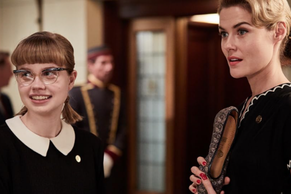 in foto le protagoniste del film Ladies in Black