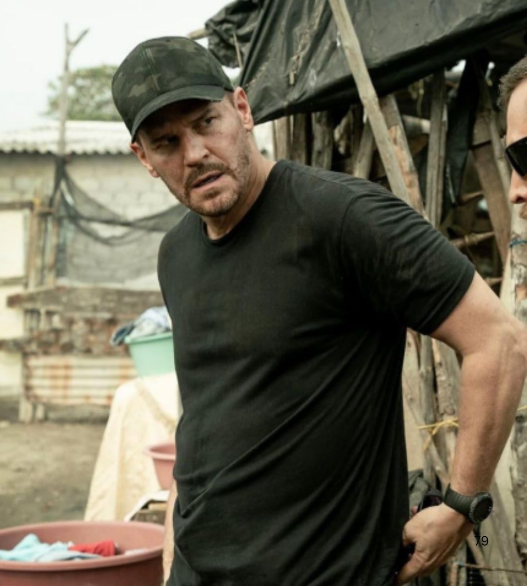 In foto David Boreanaz protagonista della serie tv Seal Team