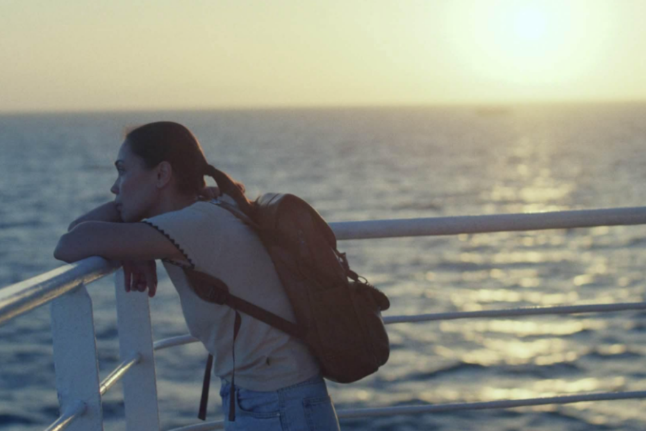 in foto la protagonista del film This, That and Everthing in Between