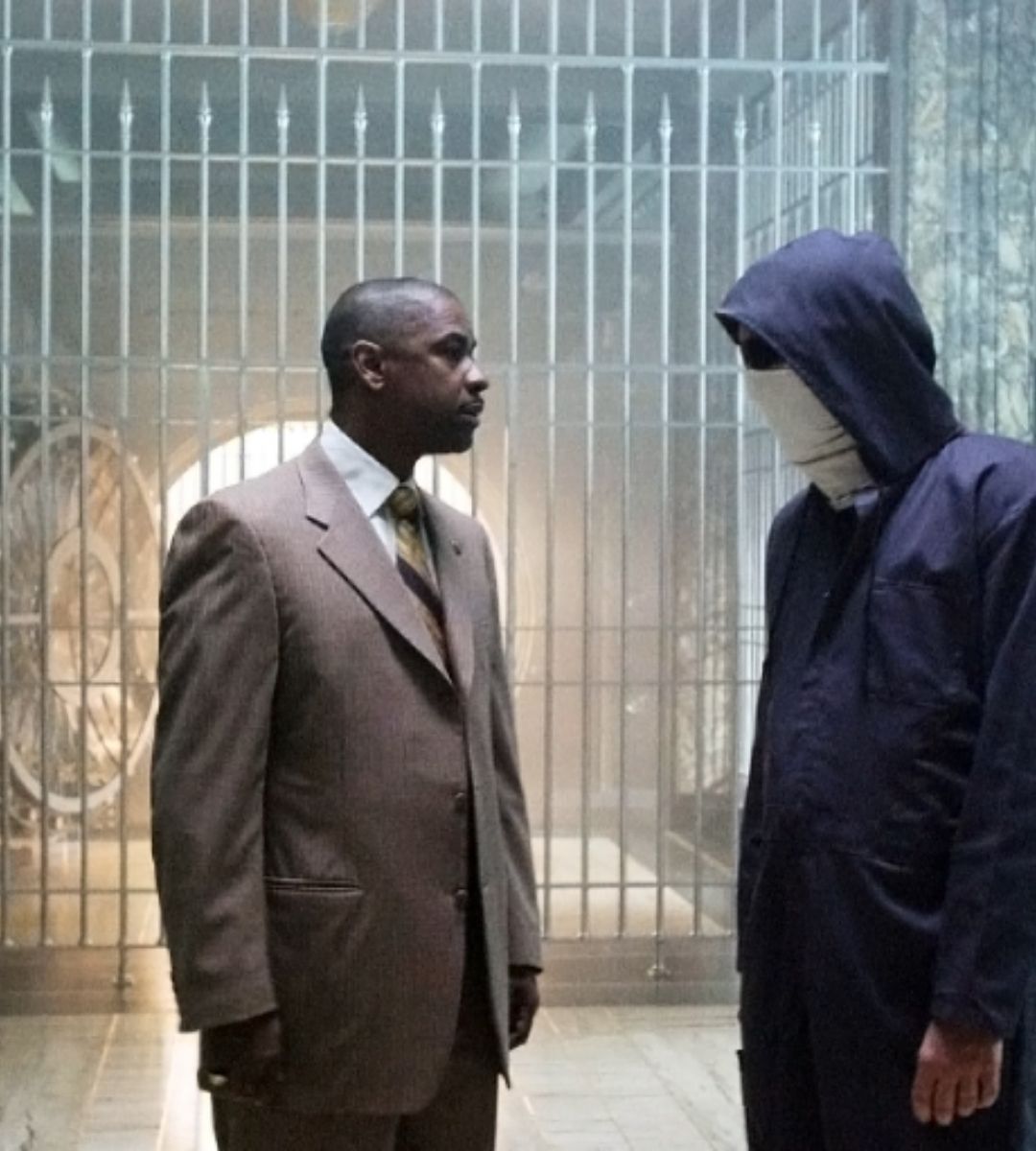 Denzel Washington, Jodie Foster e Clive Owen insieme in Inside Man: un thriller leggendario da (ri)vedere su Netflix.