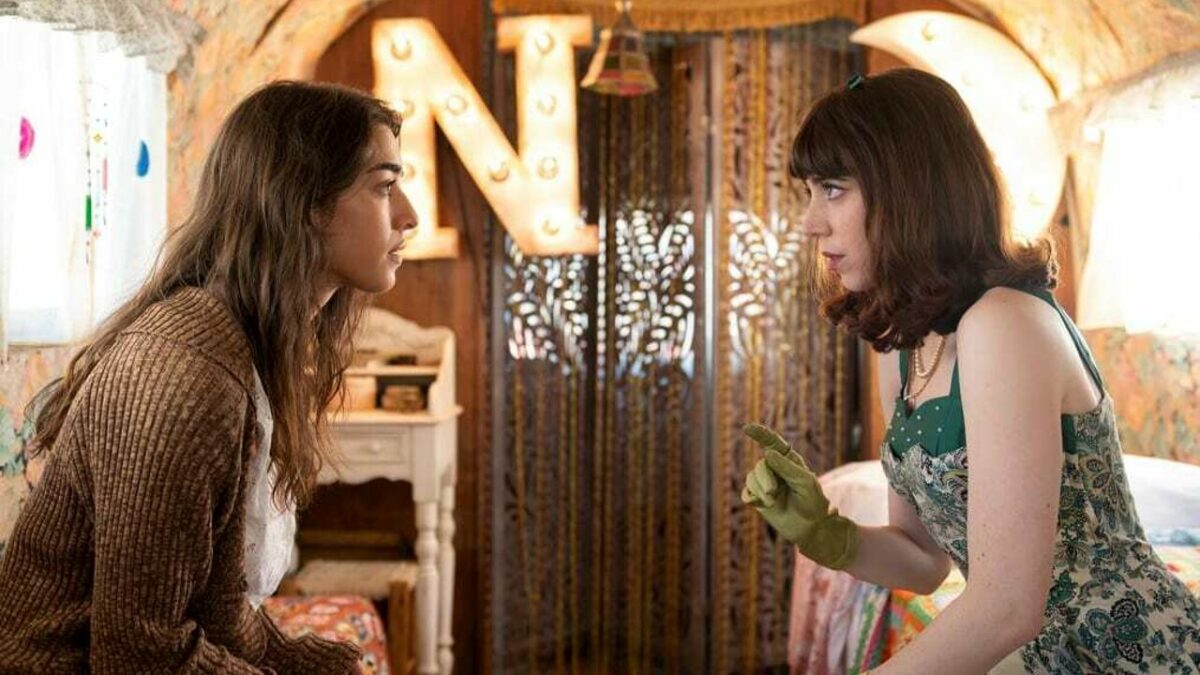 Al centro del racconto di Luna Park, la serie TV italiana su Netflix, ci sono due ragazze, poco più che ventenni nei primi anni Sessanta. 