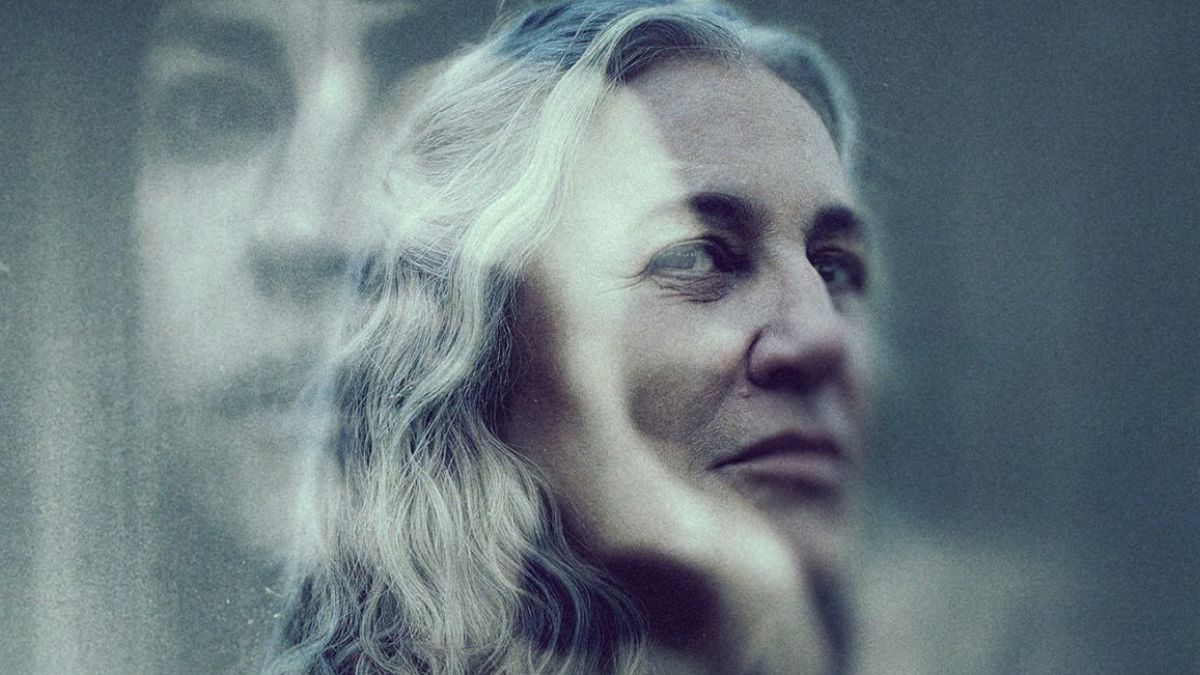 Mis muertos tristes arriva su Netflix: trama, cast e uscita della miniserie horror di Pablo Larraín tratta dai racconti di Mariana Enriquez.