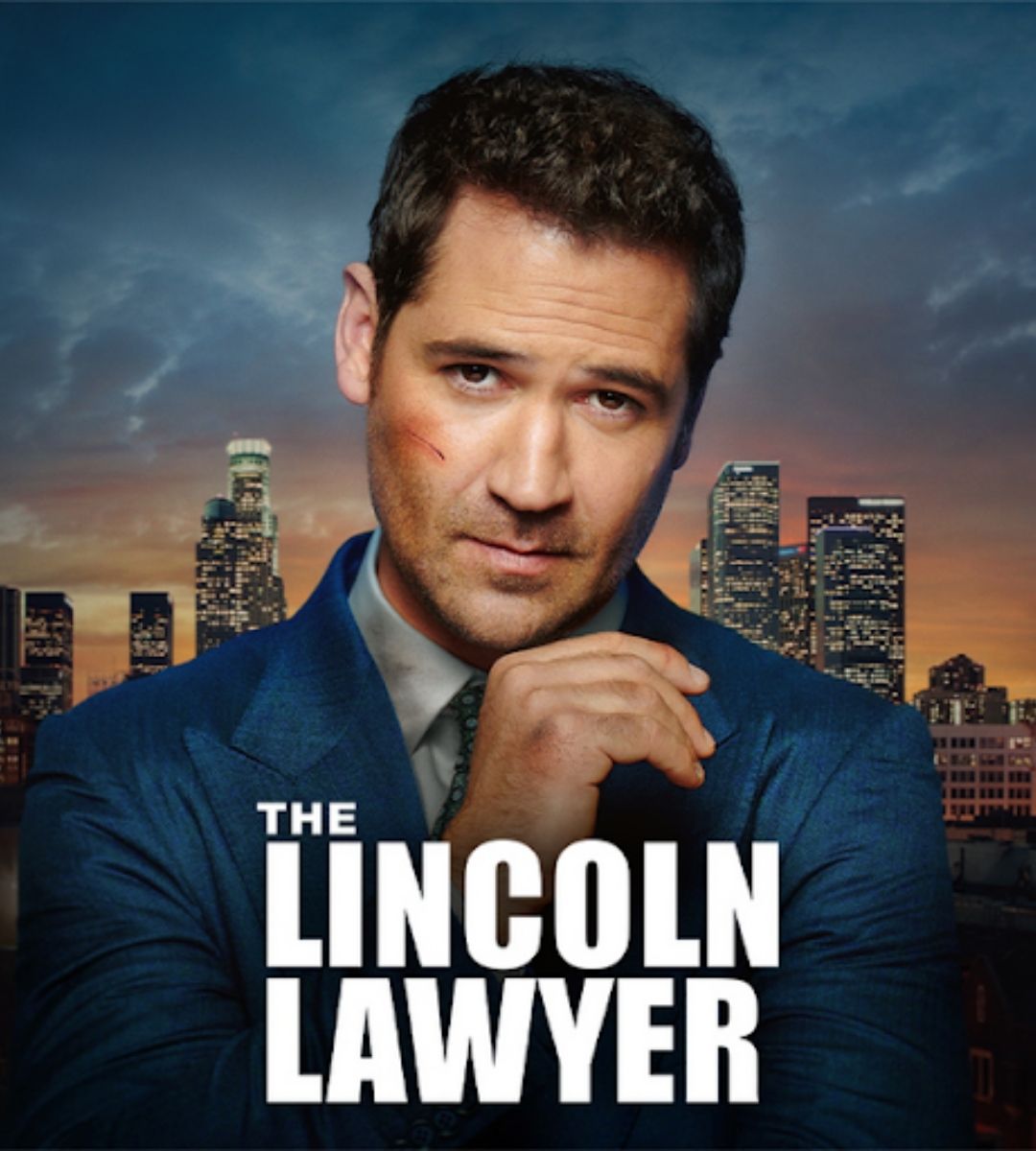 The Lincoln Lawyer finirà con la stagione 5, ma Netflix prepara il futuro: in sviluppo uno spin-off con Cobie Smulders nei panni di Emi Finch.