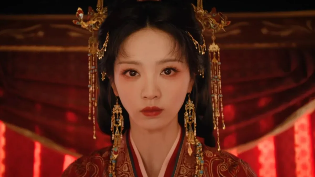 Where the Mask Ends serie cinese su Netflix - Tian Xiwei interpreta A-Chou e la sua sosia