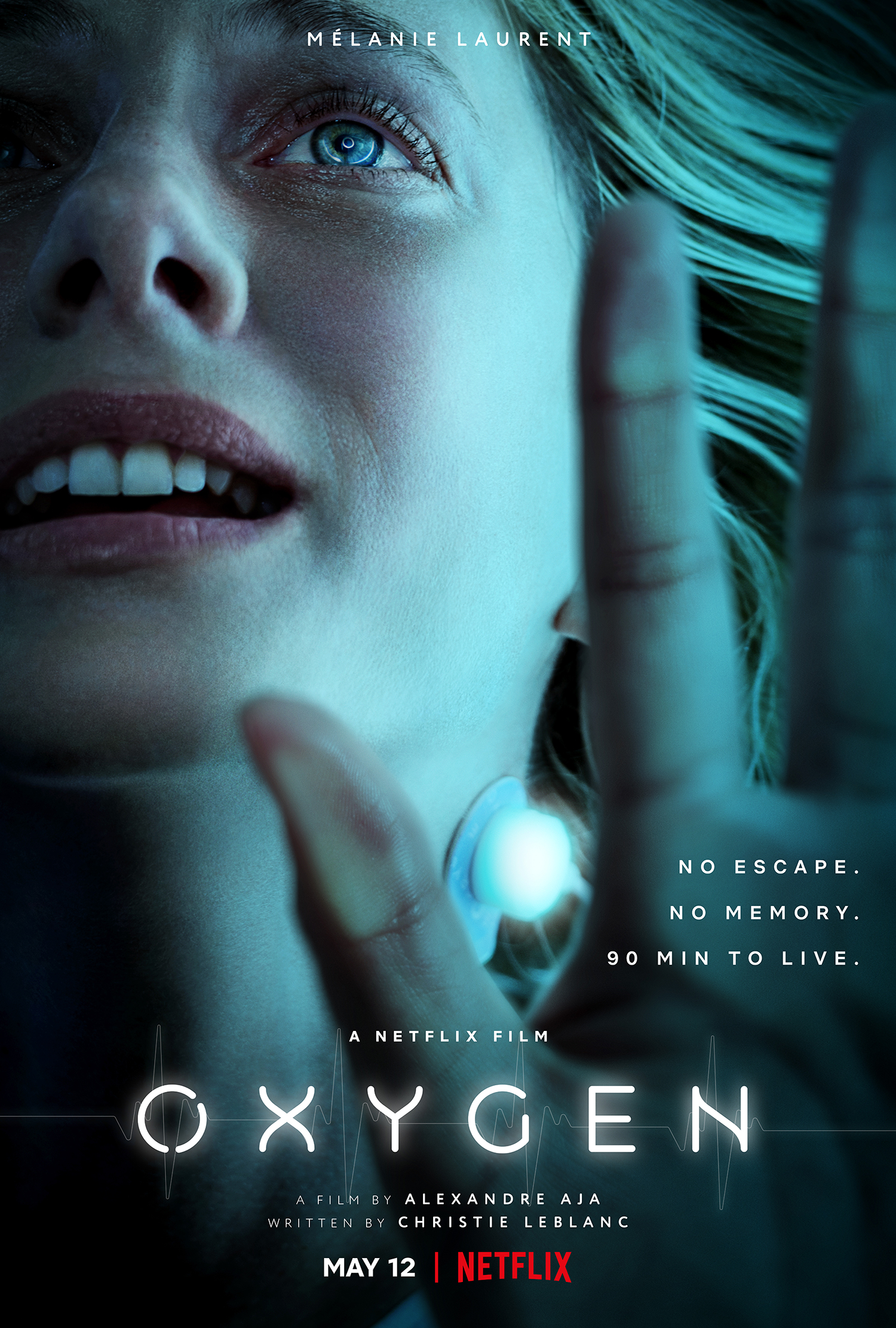Una donna intrappolata in una capsula e il 90% su Rotten Tomatoes. Scopri perché Oxygen è un thriller Netflix da riscoprire.